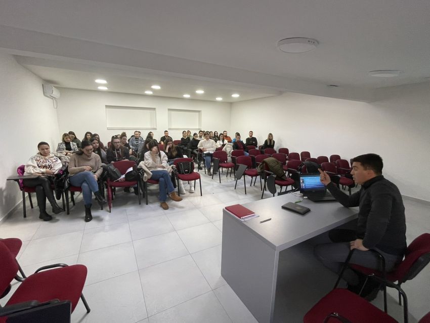 Predavanje predstavnika UKP-a Miloša Kalezića