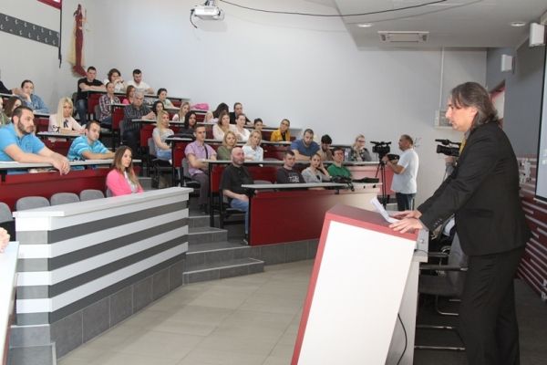 Advokat Kalman Štanjo održao tribinu studentima Pravnog fakulteta